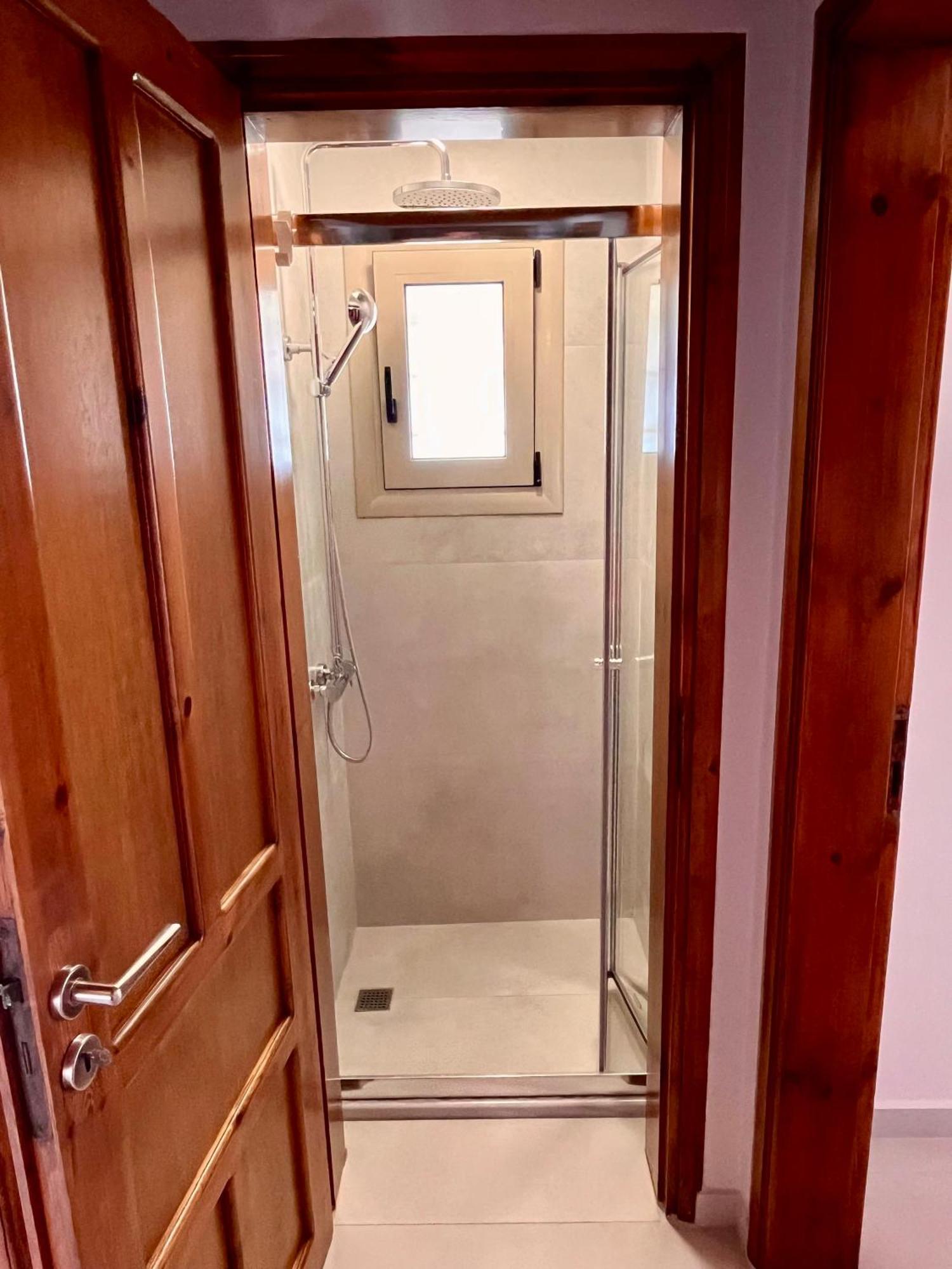 Gianna'S Guesthouse بيلوس المظهر الخارجي الصورة